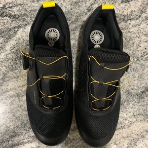 Soul cycle spin shoes